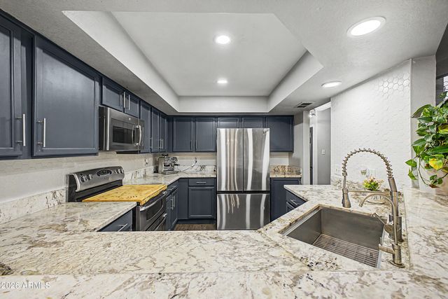 1836 N STAPLEY Drive 190, Mesa, AZ 85203