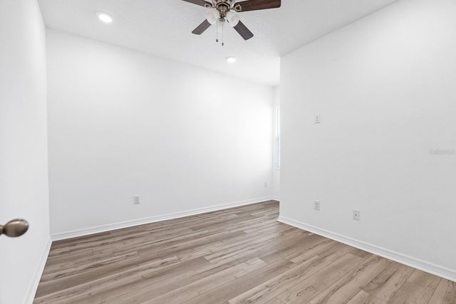 5740 SPOTTED HARRIER WAY, Lithia, FL 33547