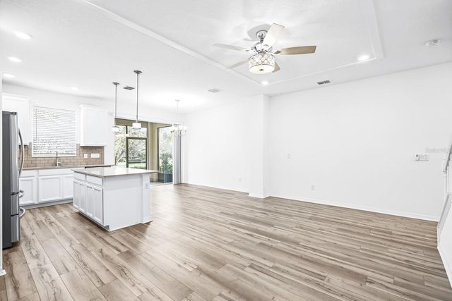 5740 SPOTTED HARRIER WAY, Lithia, FL 33547