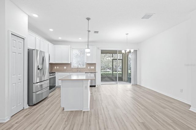 5740 SPOTTED HARRIER WAY, Lithia, FL 33547