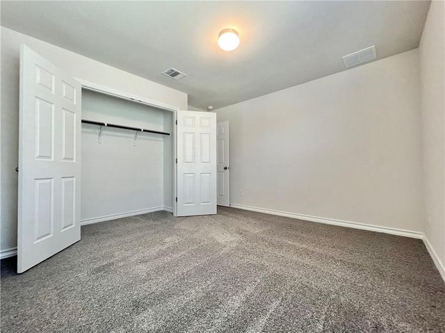 704 Long RUN, Liberty Hill, TX 78642