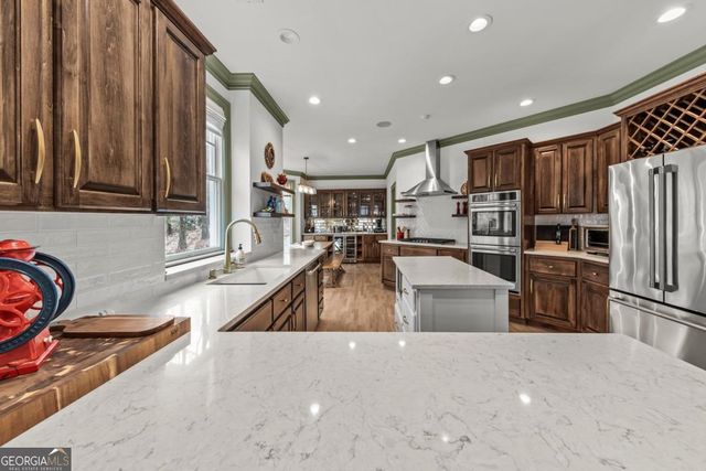 100 Greenwood Court, Eatonton, GA 31024