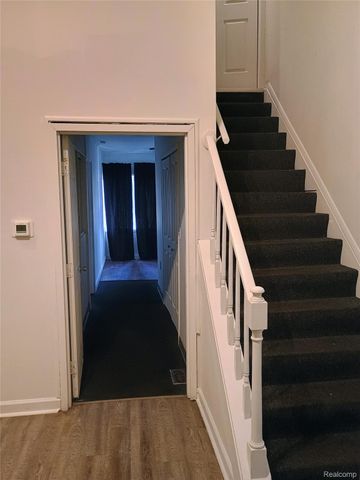 363 W Huron Street, Pontiac, MI 48341