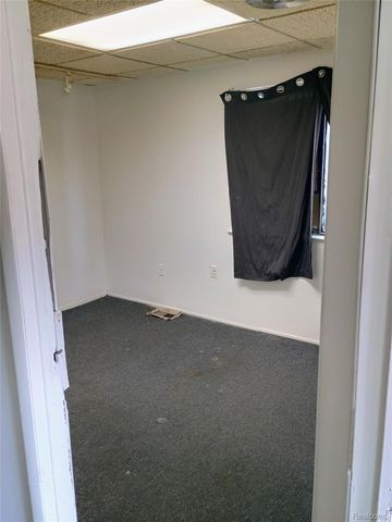 363 W Huron Street, Pontiac, MI 48341