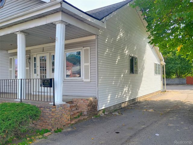 363 W Huron Street, Pontiac, MI 48341