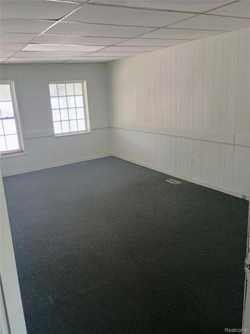 363 W Huron Street, Pontiac, MI 48341