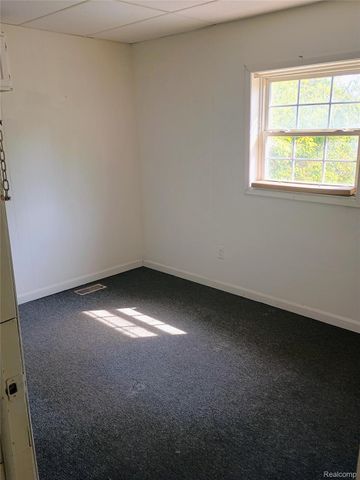 363 W Huron Street, Pontiac, MI 48341