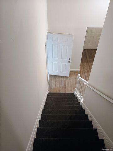 363 W Huron Street, Pontiac, MI 48341