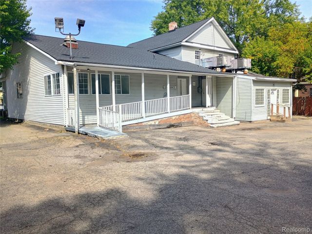 363 W Huron Street, Pontiac, MI 48341