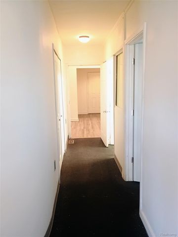 363 W Huron Street, Pontiac, MI 48341