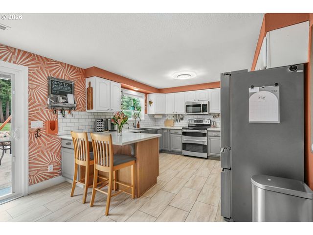 10603 Ne 207TH Ave, Brush Prairie, WA 98606