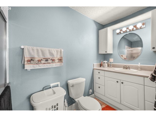 10603 Ne 207TH Ave, Brush Prairie, WA 98606