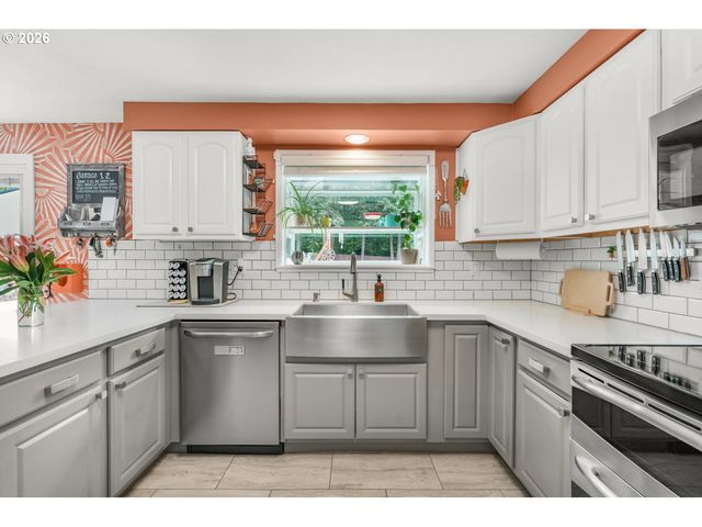 10603 Ne 207TH Ave, Brush Prairie, WA 98606
