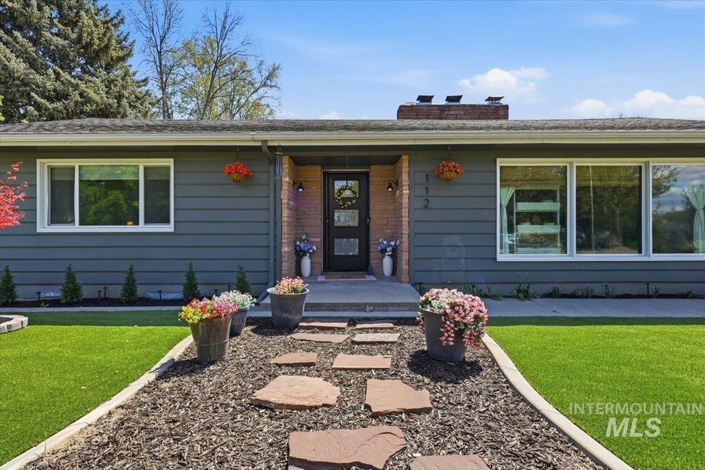 112 Albert St, Caldwell, ID 83605 photo 2