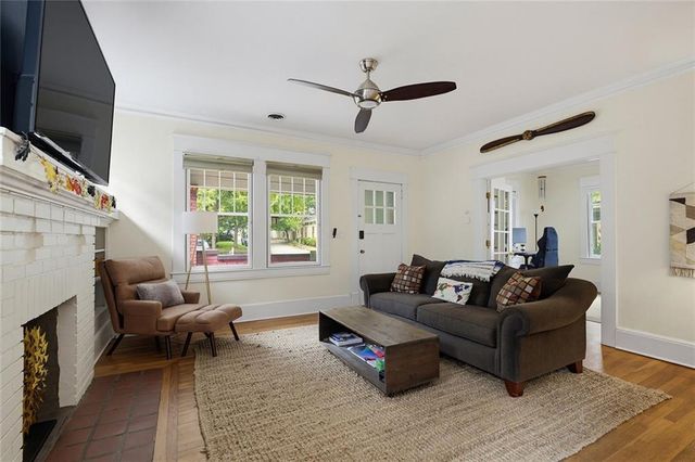 662 Pearce Street SW, Atlanta, GA 30310