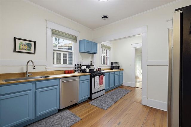 662 Pearce Street SW, Atlanta, GA 30310
