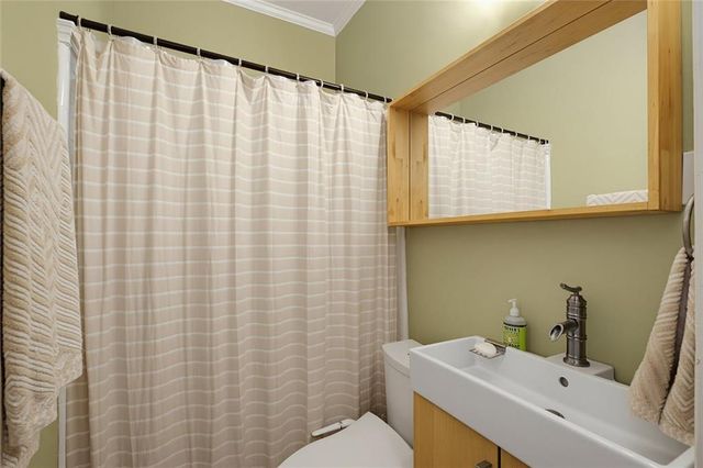 662 Pearce Street SW, Atlanta, GA 30310