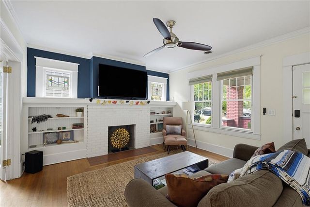 662 Pearce Street SW, Atlanta, GA 30310
