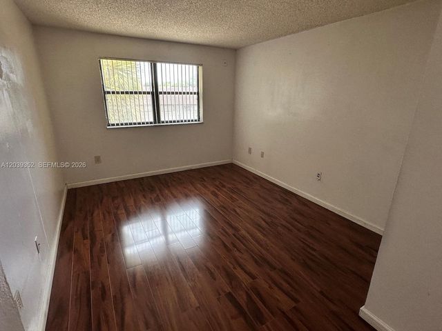 7200 NW 179th Street 311, Hialeah, FL 33015