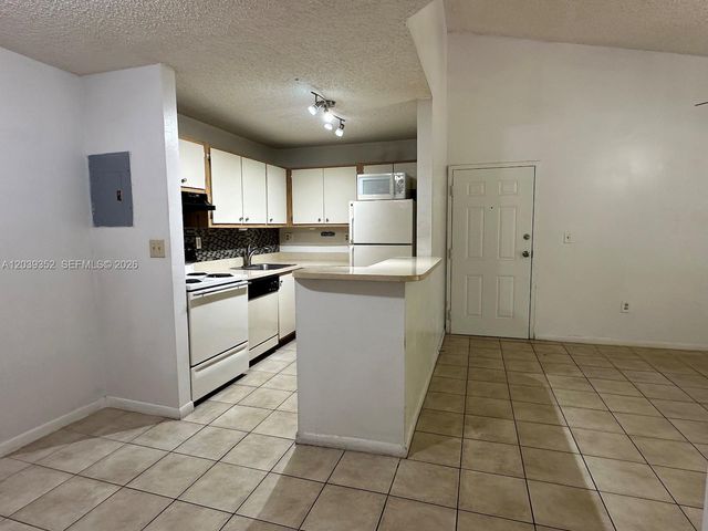 7200 NW 179th Street 311, Hialeah, FL 33015