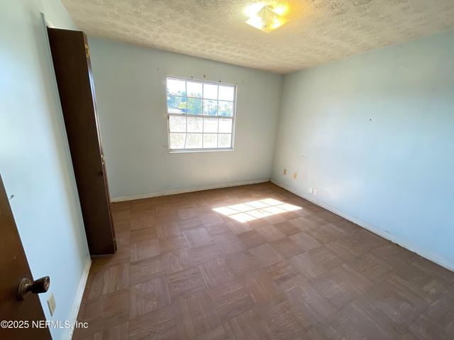 4801 BLACK PINE Court, Jacksonville, FL 32210