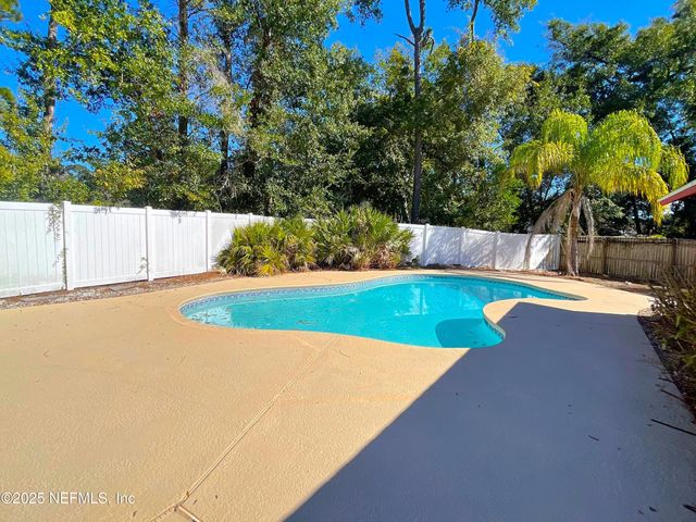 4801 BLACK PINE Court, Jacksonville, FL 32210