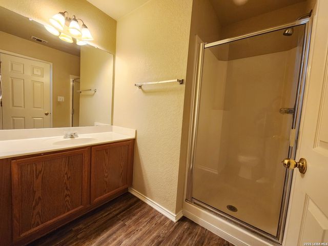 5402 TOMAS CIR, San Antonio, TX 78240