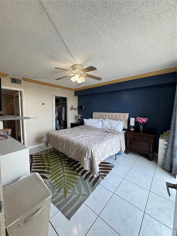2055 SW 122nd Avenue 403, Miami, FL 33175