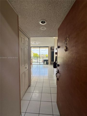 2055 SW 122nd Avenue 403, Miami, FL 33175