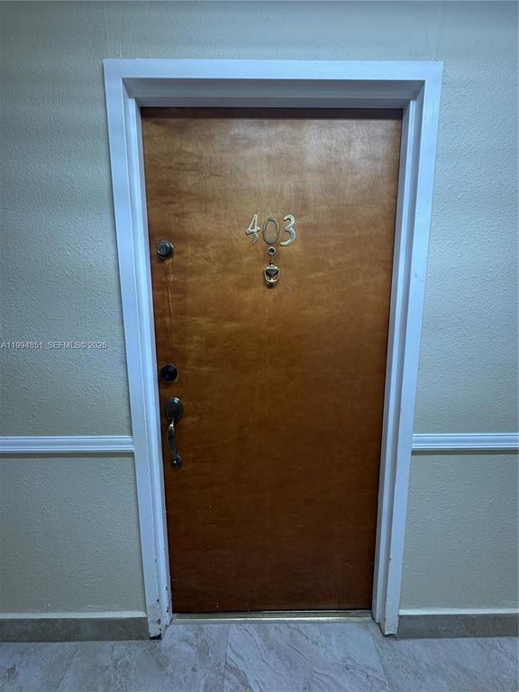 2055 SW 122nd Avenue 403, Miami, FL 33175