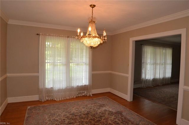 100 Sunset DR, Franklin, VA 23851