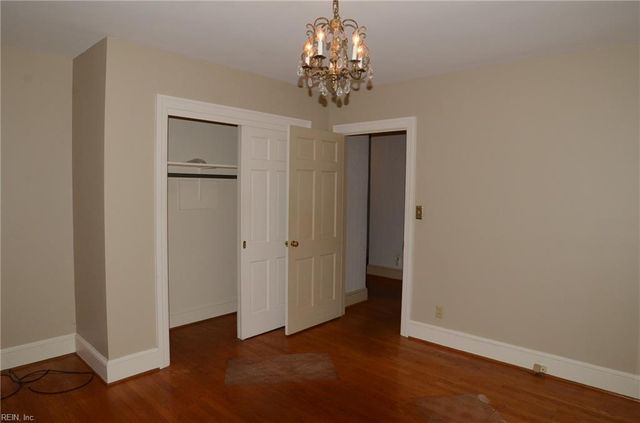 100 Sunset DR, Franklin, VA 23851