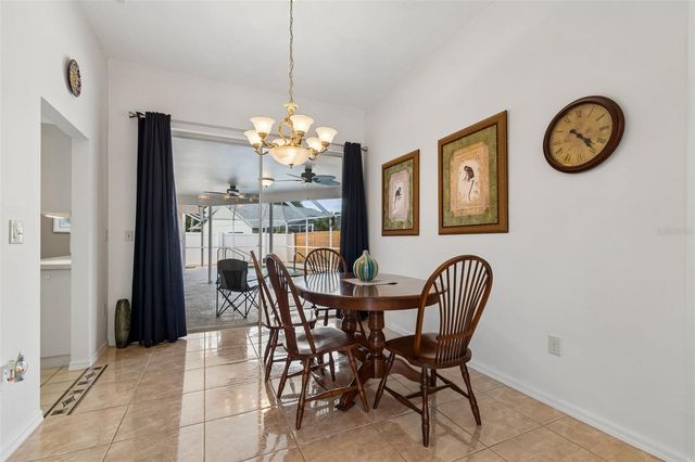 907 BRITTANY PARK BOULEVARD, Tarpon Springs, FL 34689