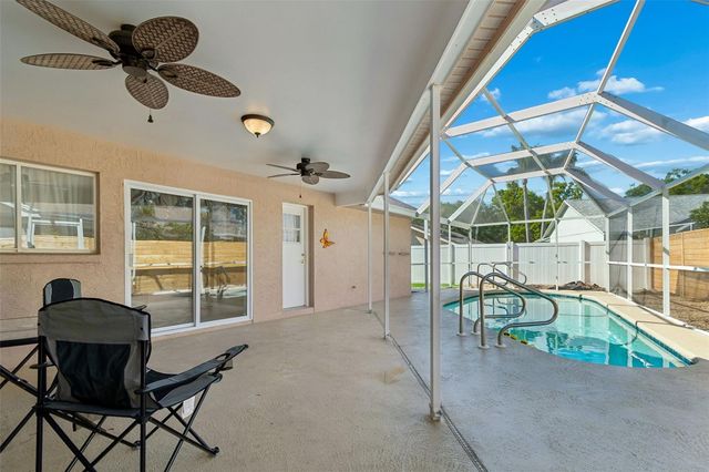 907 BRITTANY PARK BOULEVARD, Tarpon Springs, FL 34689