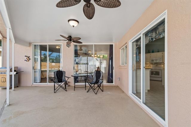 907 BRITTANY PARK BOULEVARD, Tarpon Springs, FL 34689