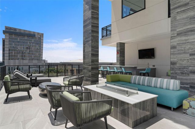 1211 Caroline Street 1302, Houston, TX 77002