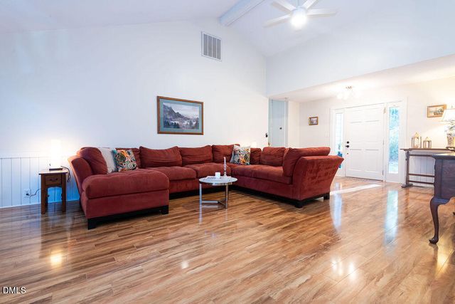 5613 Oldtowne Road, Raleigh, NC 27612