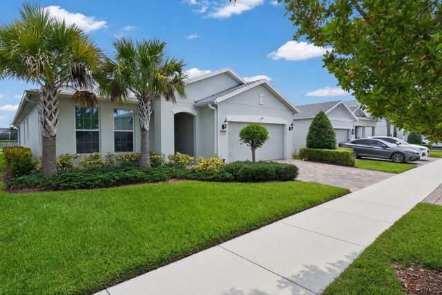 10430 SW Captiva Drive, Port St. Lucie, FL 34987