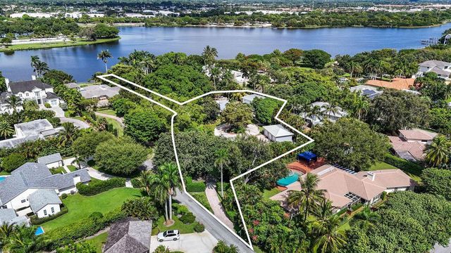 920 Hibiscus Lane, Delray Beach, FL 33444