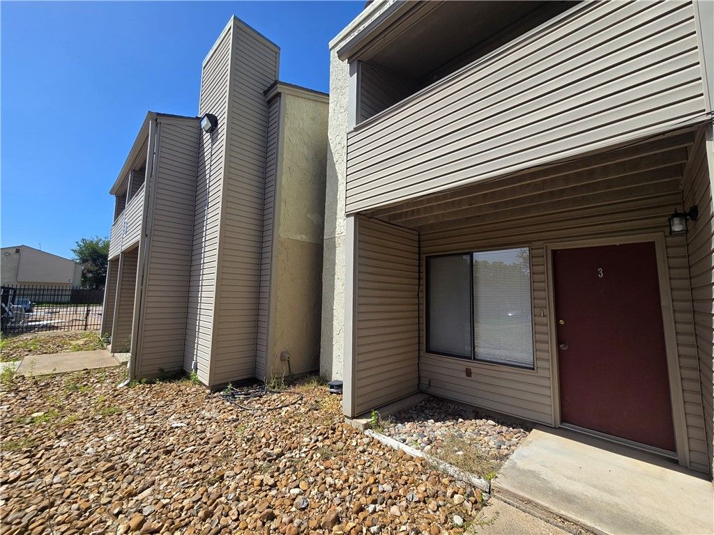 1902 Dartmouth Street Q3, College Station, TX 77840 — photo 2