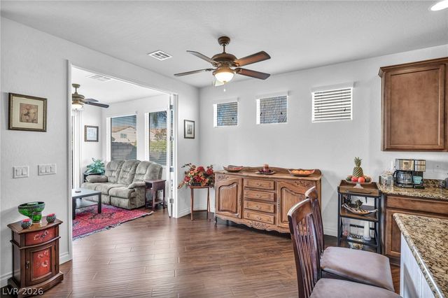 9076 Bridal Creek Avenue, Las Vegas, NV 89178