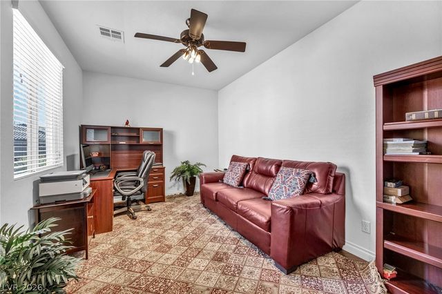 9076 Bridal Creek Avenue, Las Vegas, NV 89178