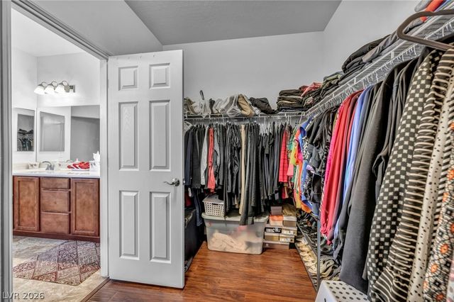 9076 Bridal Creek Avenue, Las Vegas, NV 89178