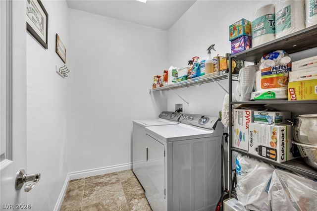 9076 Bridal Creek Avenue, Las Vegas, NV 89178