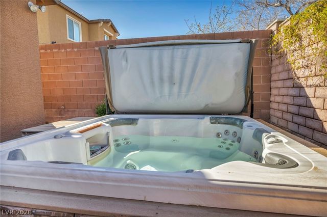 9076 Bridal Creek Avenue, Las Vegas, NV 89178