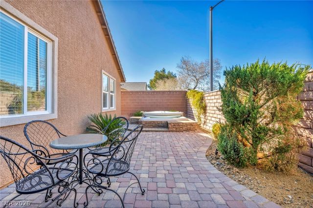 9076 Bridal Creek Avenue, Las Vegas, NV 89178