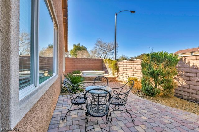 9076 Bridal Creek Avenue, Las Vegas, NV 89178