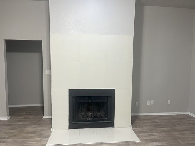 10524 Shadywood Drive, Fort Worth, TX 76140