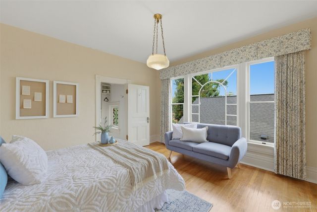 502 N E Street, Tacoma, WA 98403