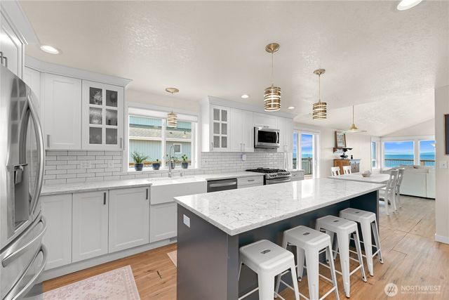 4501 Sucia Drive, Ferndale, WA 98248